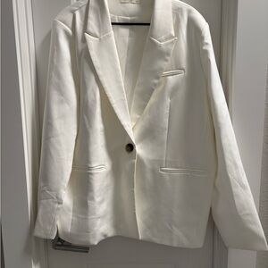 Kaii Classic Cream Blazer